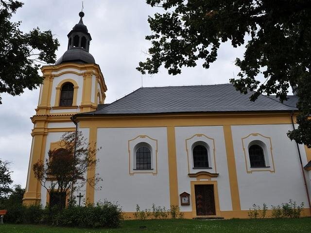 Kostel sv. Václava v obci Čistá | Foto: Zdeňka Bušková – Wikimedia Commons | Licence: CC-BY-SA 3.0