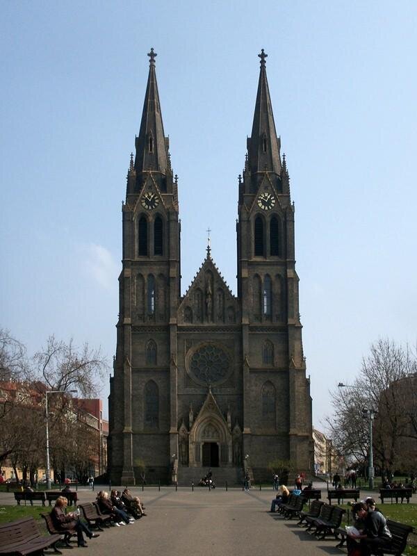 Kostel sv. Ludmily na Náměstí Míru v pražských Vinohradech | Foto: Avfedorenko - Wikimedia Commons | Licence: Uveďte autora 3.0 Česko