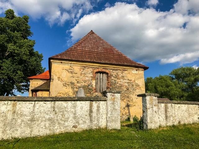 Kostel sv. Bartoloměje v obci Přílezy | Foto: Archiv ZO ČSOP Alter meles | Licence: Všechna práva vyhrazena