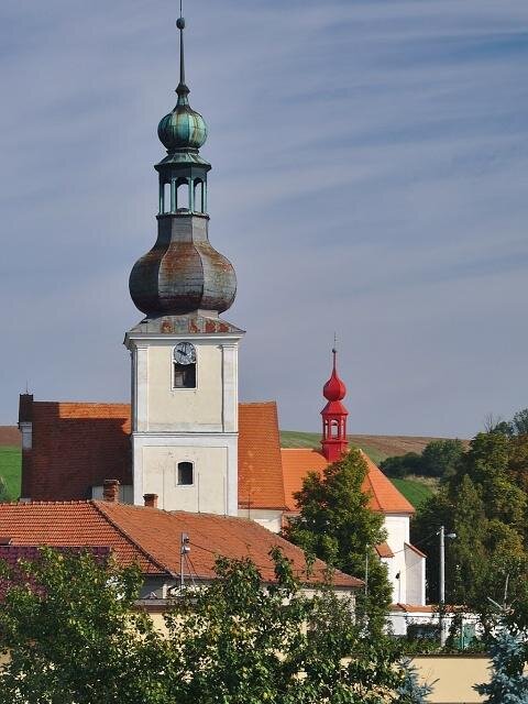 Kostel Nanebevzetí Panny Marie v Sebranicích | Foto: Jiří Komárek – Wikimedia Commons | CC-BY-SA 4.0