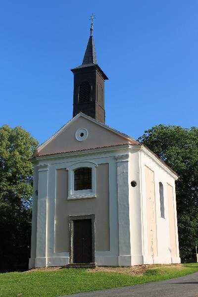 Kapli sv. Jana Nepomuckého | Foto: Archiv obec Drahouš | Licence: Všechna práva vyhrazena