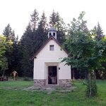 Kaple sv. Jana Nepomuckého na Mílově | Foto: Lubor Ferenc – Wikimedia Commons | Licence: CC-BY-SA 4.0