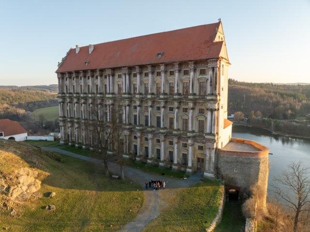 Plumlovský zámek byl postaven v letech 1680–1690 Janem Adamem z Lichtenštejna. | FOTO: Petr Školař | Všechna práva vyhrazena