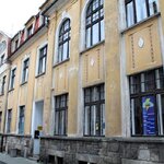 Budova Ašského kulturního střediska před rekonstrukcí, pohled z Karlovy ulice | FOTO: Milan Vrbata | Všechna práva vyhrazena