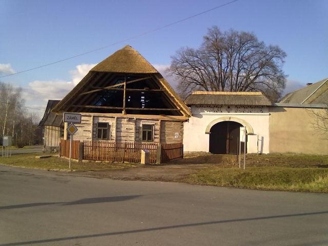 Barokní zájezdní Hostinec u Karla IV. v Záměli | Foto: Má vlast - můj domov, o.s. | Licence: Všechna práva vyhrazena