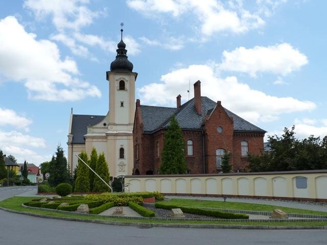 Chrám sv. Vavřince v Píšti | Foto: Podzemnik – Wikimedia Commons | Licence: Uveďte autora – Zachovejte licenci 3.0 Česko
