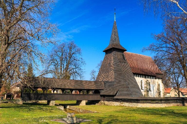 Kostel svatého Bartoloměje v obci Kočí | Foto: Petr1888 – Wikimedia commons | Licence: CC-BY-SA 4.0