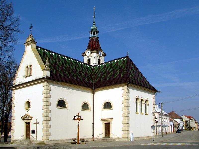 Kostel Povýšení sv. Kříže v Lanžhotě | Foto: Radek Linner - Wikimedia Commons | Licence: Uveďte autora 3.0 Česko