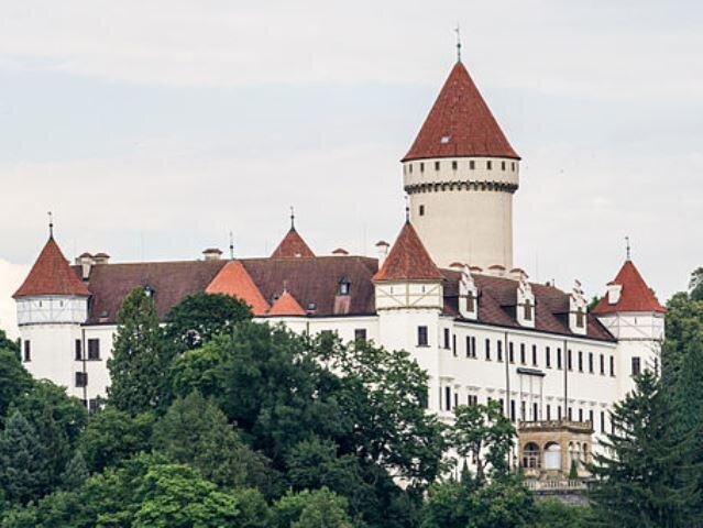 Zámek Konopiště v Benešově | Foto: Ondřej Kořínek – Wikimedia Commons | Licence: CC-BY-SA 4.0
