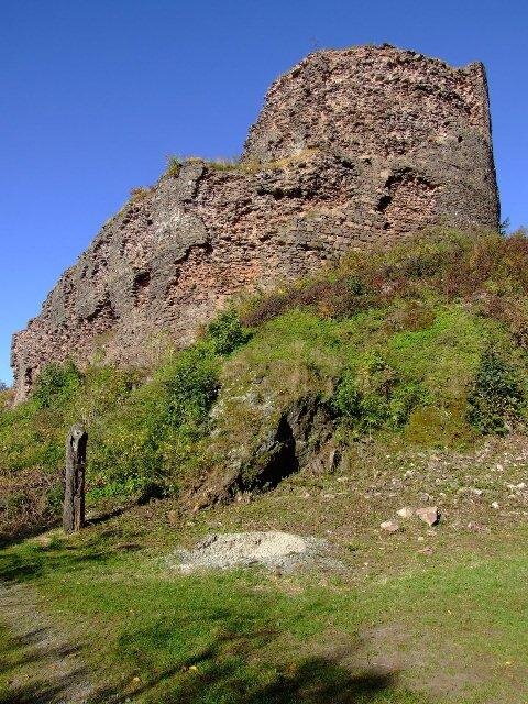Zřícenina hradu Frymburk | Foto: Tomáš Dušek - Picasa | Licence: Uveďte autora – Zachovejte licenci 3.0 Česko