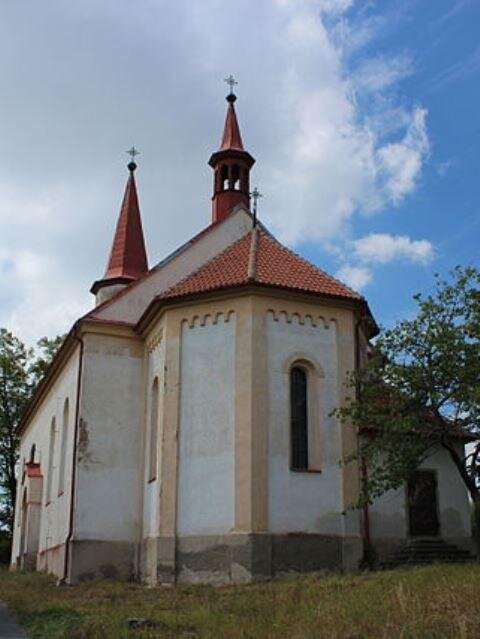 Kostel sv. Václava v Milíně | Foto: Richenza – Wikimedia Commons | Licence: CC-BY-SA 3.0