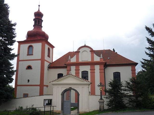 Kostel sv. Mikuláše ve Zbirohu | Foto: Jik jik – Wikimedia Commons | Licence: CC-BY-SA 3.0 