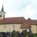 Kostel sv. Petra a Pavla v Nezdenicích | Foto: Atillak – Wikimedia Commons | Licence: CC0