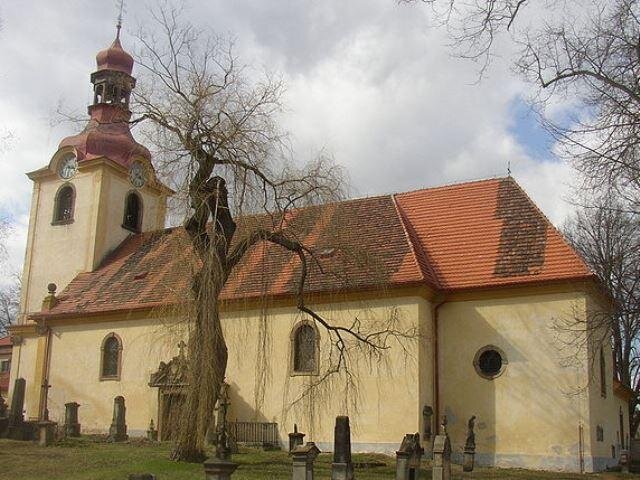 Kostel Nanebevzetí Panny Marie v Družci | Foto: Miaow Miaow – Wikimedia Commons | Licence: CC0