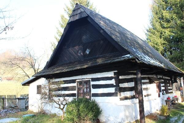 Ubušínek na Žďársku, venkovská roubenka čp. 24 – průzkum krovu | Foto: Archiv ProDřevo ateliér | Licence: Všechna práva vyhrazena