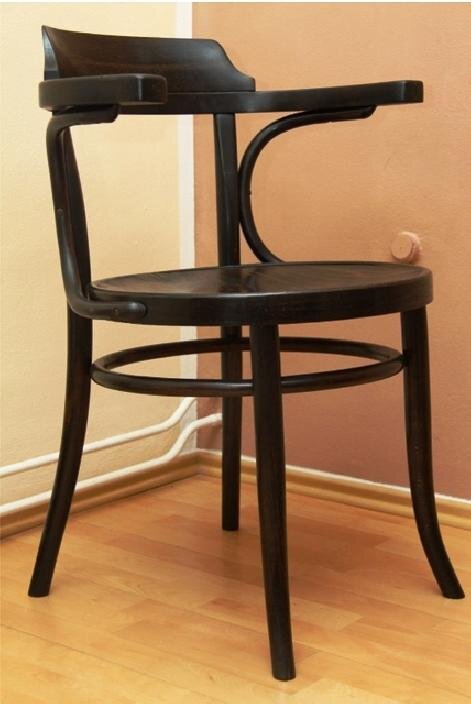 Křeslo Thonet | Bc. Zuzana Melzerová - renovace nábytku | Všechna práva vyhrazena