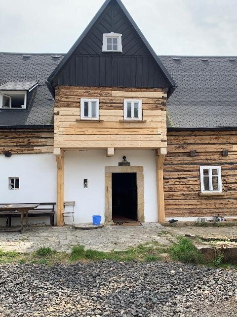 Křižany v Podještědí, roubenka – výměna roubení arkýře | Foto: Archiv Tignum s. r. o. | Licence: Všechna práva vyhrazena