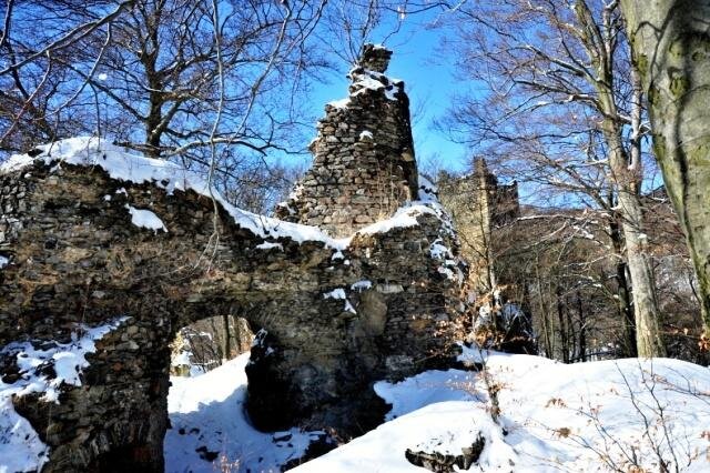 Hrad Rýzmburk v zimě | Foto: Občanské sdružení pro záchranu hradu Rýzmburk | Licence: Všechna práva vyhrazena
