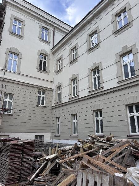 Jihlava, Vysoká škola polytechnická – fasáda objektu školy po rekonstrukci | Foto: Archiv SPOLEČNOSTI SUKOU s.r.o. | Licence: Všechna práva vyhrazena