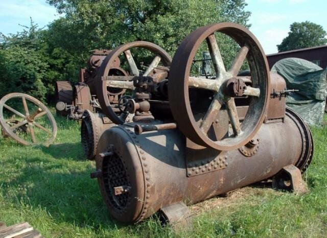 Stacionární parní lokomobila F. J. Kovářík |  Muzeum starých strojů a technologií, z.s. | Všechna práva vyhrazena