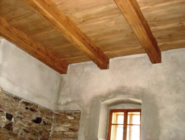 Rekonstrukce dřevěného stropu | KROVSTAV, s.r.o. | Všechna práva vyhrazena
