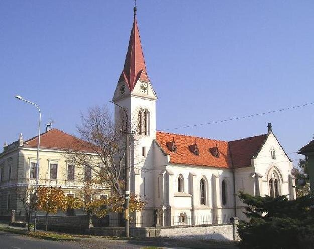 Kostel Narození Panny Marie v Horním Ročově | Spolek pro obnovu Ročova | Všechna práva vyhrazena