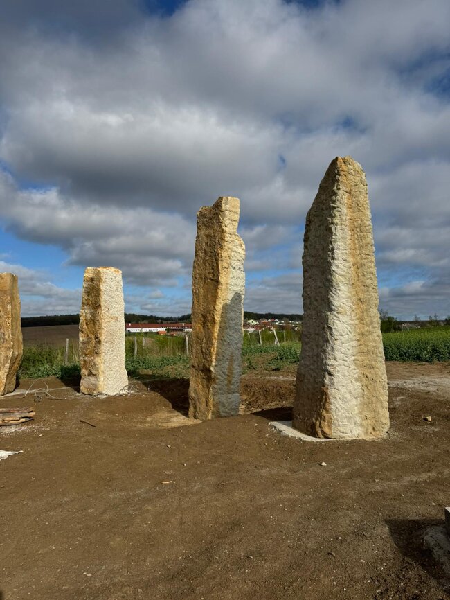 Stonehenge Ostrovánky | © Dubenecký pískovec s.r.o.