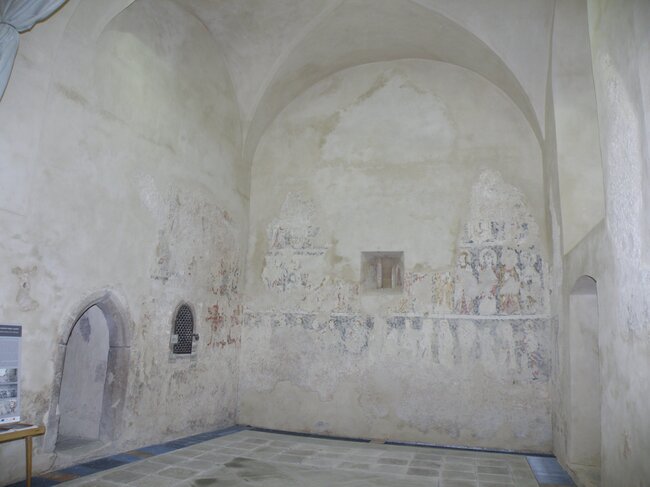 Vyčištěné a zajištěné nástěnné malby v presbytáři, rok 2014 | © Jan Čihák