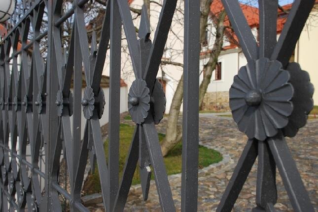 Nová vstupní brána, Praha, usedlost Salabka