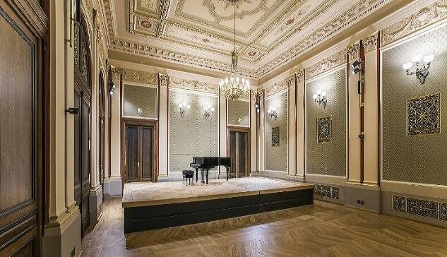 Rudolfinum - Sukova síň