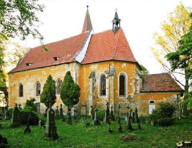 Tasnovice - kostel sv. Vavřince  | Zachraňme dominanty | Všechna práva vyhrazena