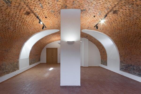 Praha-Koloděje, bývalý zámecký špýchar – realizovaný projekt adaptace k rodinnému rezidenčnímu bydlení, detail interiéru | Foto: Rostislav Zapletal | Licence: Všechna práva vyhrazena