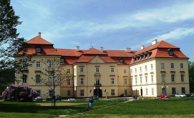 Napajedla – revitalizace zámku, obnova zámeckého parku | FOTO: Palickap, Wikimedia Commons | CC-BY-SA 4.0