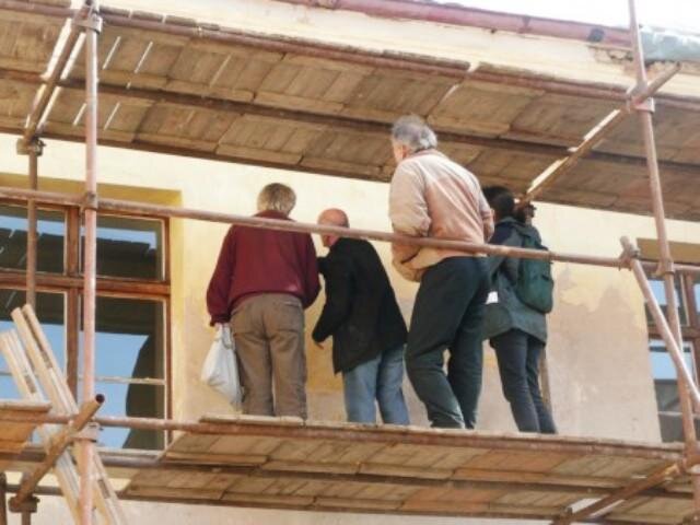 Průběh oprav galerie | Občanské sdružení Za záchranu kláštera sv. Františka z Assisi ve Voticích | Všechna práva vyhrazena