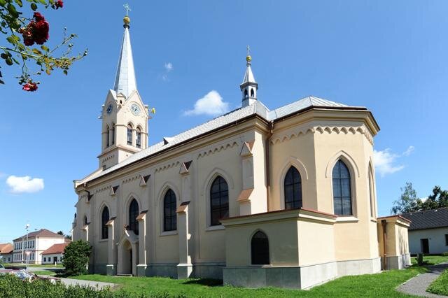 Kostel Kyselovice | RAPOS, spol. s r.o. | Všechna práva vyhrazena