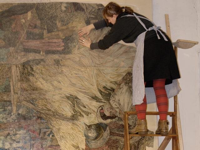 Průběh restaurování - Alfons Mucha, Pastel na pauzovacím papíře, 3 x 2,5 m  | Foto: Lucie Slivková Waulinová - restaurátorka papíru | Licence: Všechna práva vyhrazena