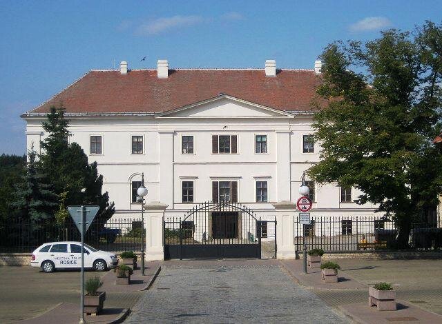 Zámek Rosice | Foto: Miloš Dvořák, KIC Rosice - Wikimedia Commons | Licence: CC-BY-SA 3.0