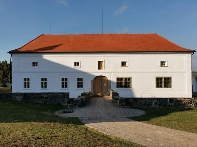 Pakoměřice – zámeček | Zdeněk Nováček | Všechna práva vyhrazena