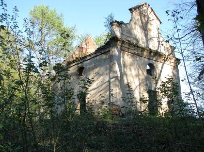Kaple sv. Anny u Pelhřimova | Občanské sdružení Zelené srdce z.s. | Všechna práva vyhrazena