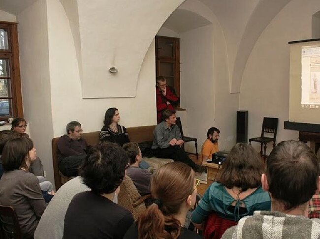 Fara Holostřevy - Podzimní Schólé