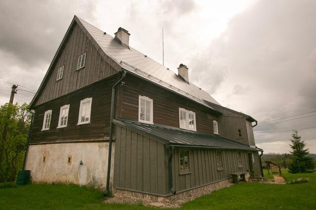 Stará škola Křižany – severovýchodní část | Foto: Martin Drahoňovský | Všechna práva vyhrazena