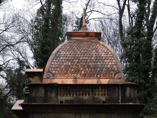Hrobka rodiny Kubinzky | Bohumil Král | Všechna práva vyhrazena