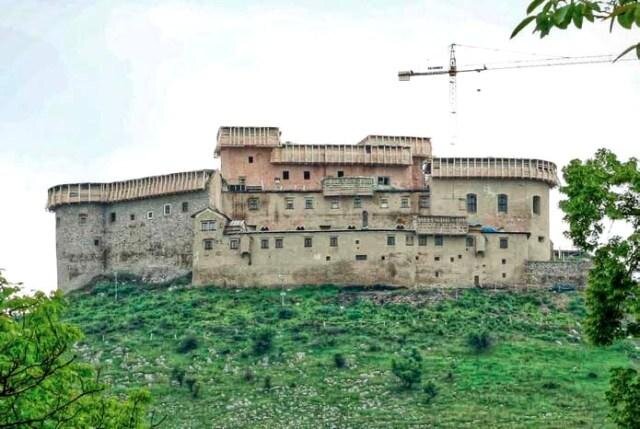  Slovensko, hrad Krásná Horka | Foto: Sievert CZ k.s. | Licence: Všechna práva vyhrazena