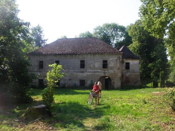 Zámeček | Statek Vlčkovice, o.p.s. | Všechna práva vyhrazena