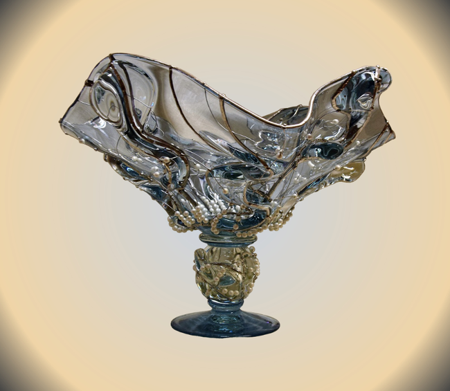 Ukázka umělecké tvorby ve spolupráci s výtvarníkem a sklářem Jiřím Pačínkem | © Archiv Jitky a Richarda Kantových