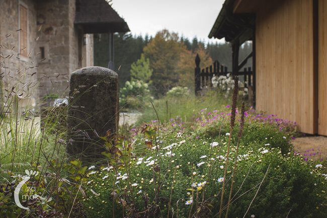 Realizace pro soukromého investora, region severních Čech – zahrada u zrekonstruované hájovny | © Archiv Ateliéru Za Mák