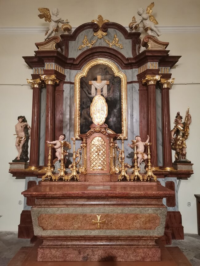 Brno-Žebětín, kostel sv. Bartoloměje – restaurování zlacení, chemická sanace | © Karla Bůzková 