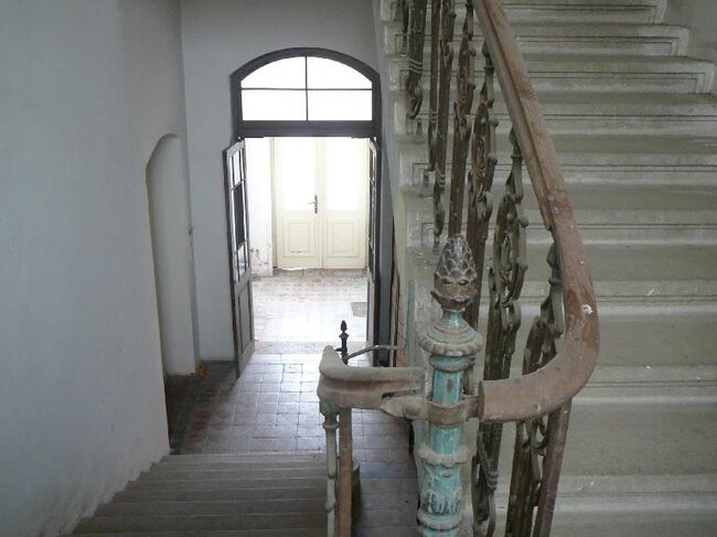 Hůrky u Lišova, školní budova čp. 71 – školní schodiště | Foto: Aleš František Plávek | Licence: Všechna práva vyhrazena