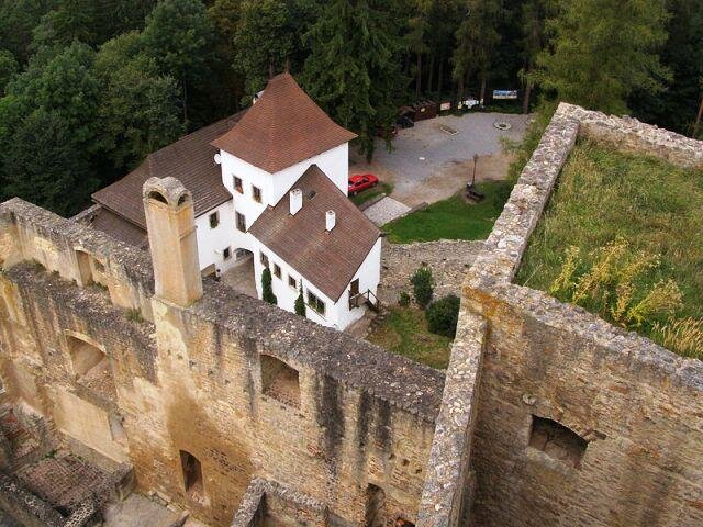 Landštejn - 1. hradní brána | Autor: Daniel Baránek - Wikimedia Commons | Licence: Uveďte autora - Zachovejte licenci 3.0 Česko