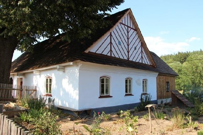 Krásné – rekonstrukce 280 let staré chalupy k trvalému bydlení | FOTO: Archiv Dům architektury s.r.o. | Všechna práva vyhrazena